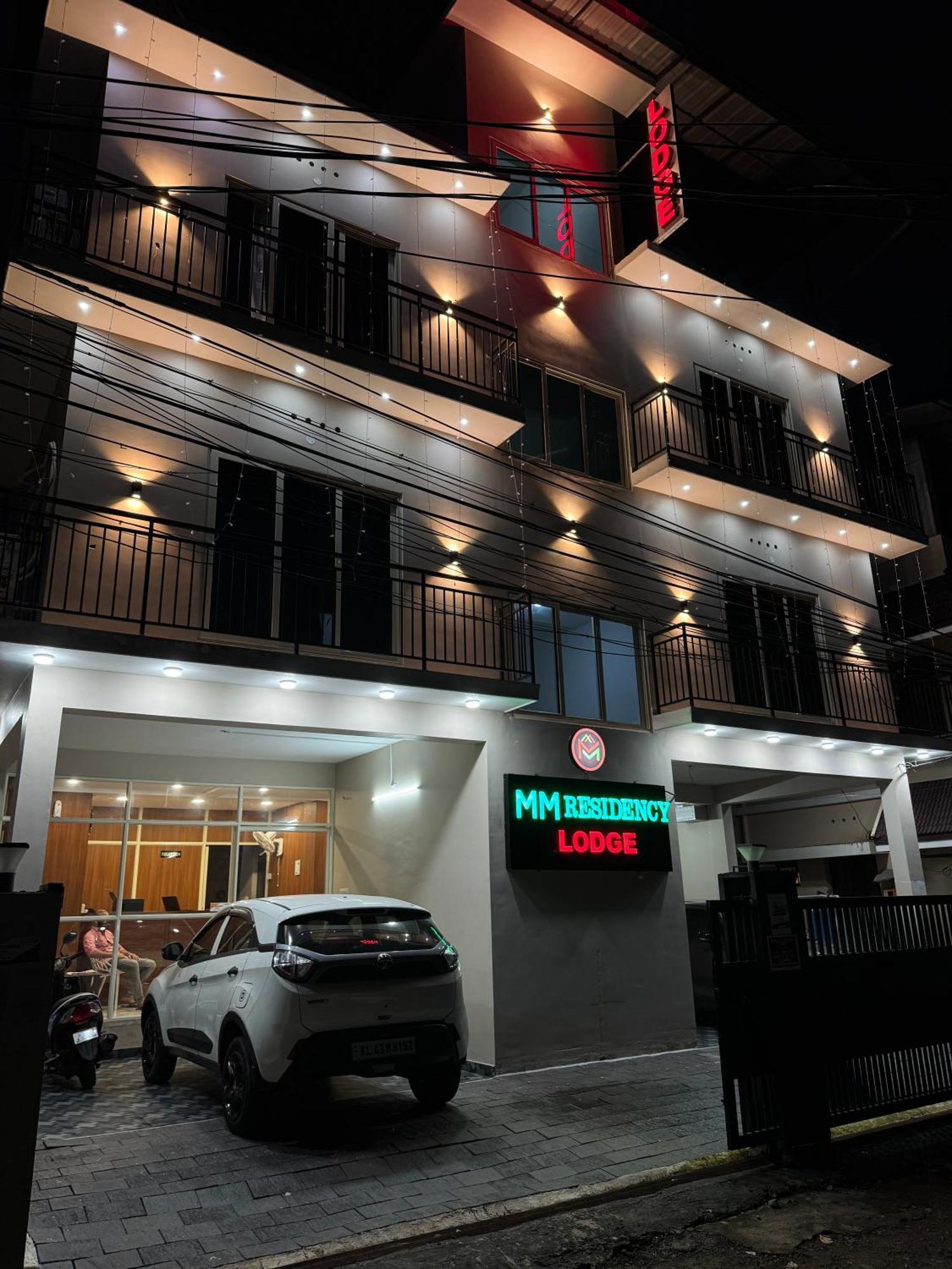 M M Residency Ξενοδοχείο Kochi Εξωτερικό φωτογραφία